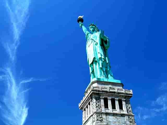 做钢结构防水？试试有机硅橡胶防水涂料怎么样