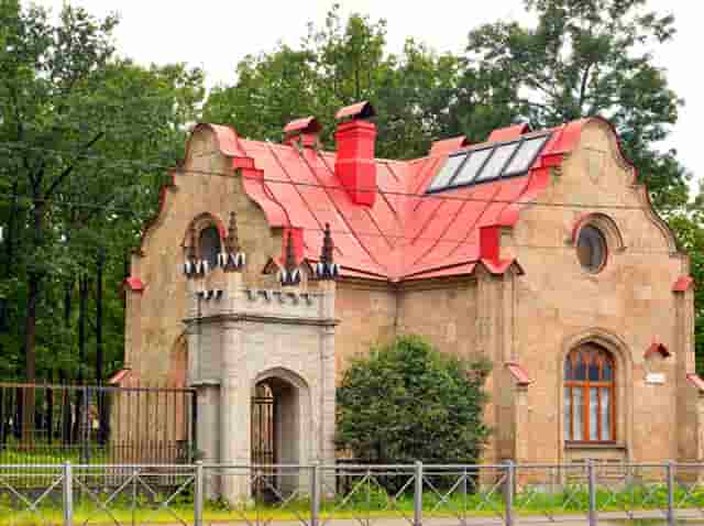 生活：放下年少的梦，捡起现实的俗