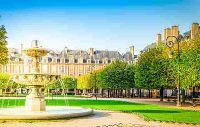 哈尔滨学生课桌椅哪家好?哈尔滨学生课桌椅厂家哪家靠谱